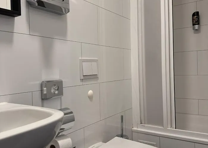 Check-in Hotel